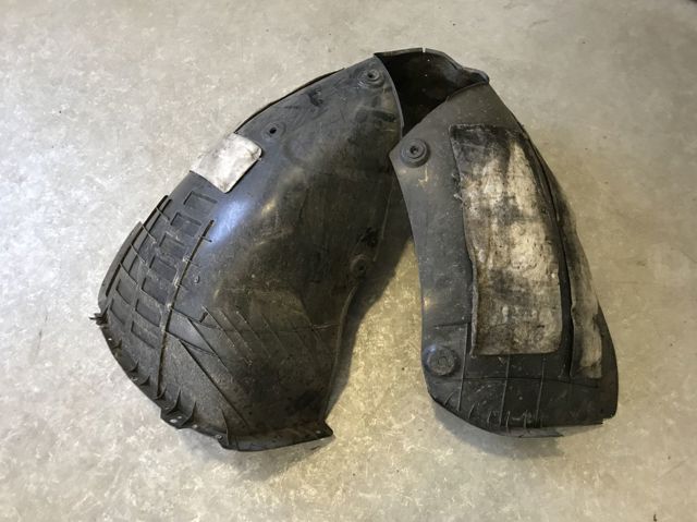Підкрилки передні праві 86812F1000 HYUNDAI