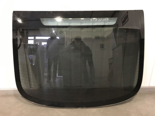 Скло автомобільне заднє 87110L0000 HYUNDAI