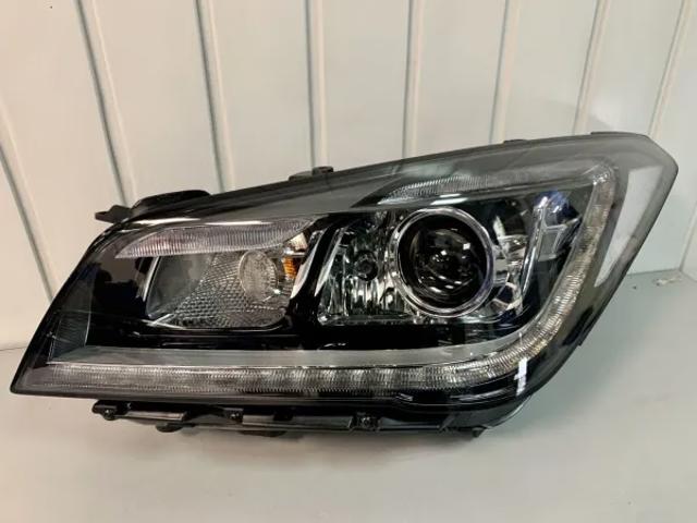 Фара ліва передня 92101B1170 HYUNDAI