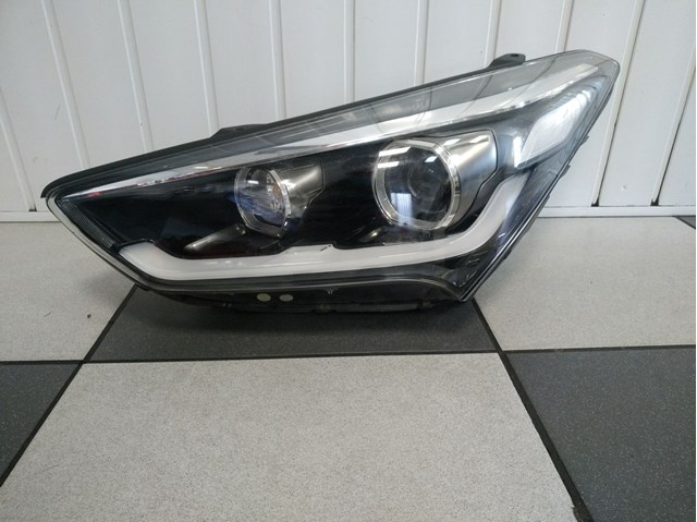 Фара ліва 92101B8640 HYUNDAI