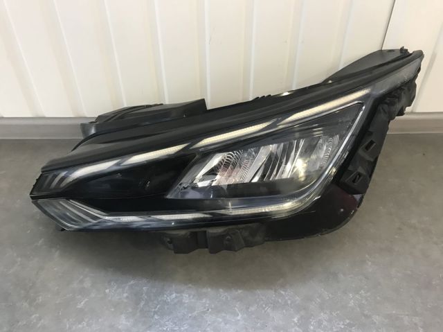 Основна фара в зборі ліва 92101CV000 HYUNDAI