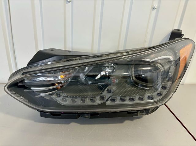 92101J3140 Hyundai/Kia