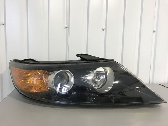 Права блок фара 921022P040 HYUNDAI
