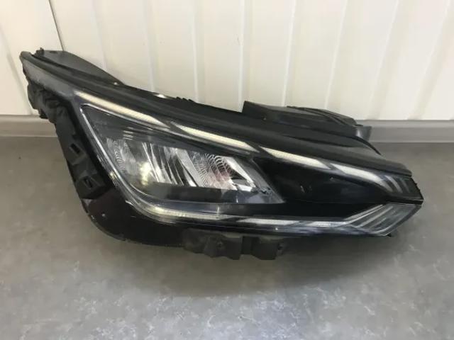 Фара комбінована, передня 92102CV000 HYUNDAI