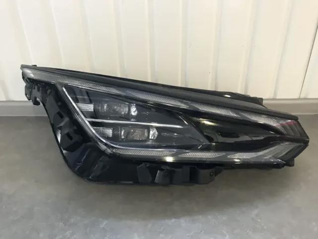 Фара комбінована, передня 92102CV100 HYUNDAI