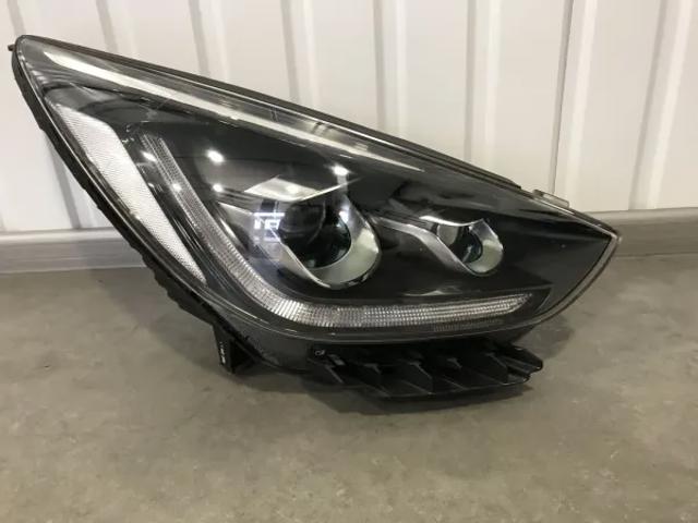 Права блок фара 92102G5200 HYUNDAI