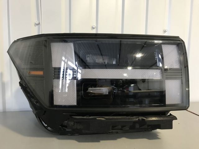 Фара передня права 92102R6000 HYUNDAI