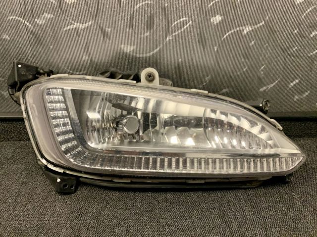 Права протитуманні фари 922022W020 HYUNDAI