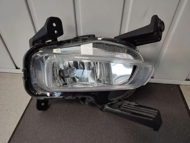 Фара протитуманна, права 92202J7000 HYUNDAI