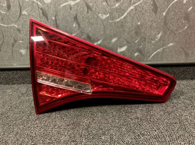 Задня ліва внутрішня фара 924034C000 HYUNDAI
