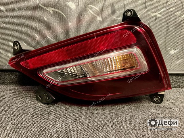Фара заднього бампера, правий 92406S1000 HYUNDAI
