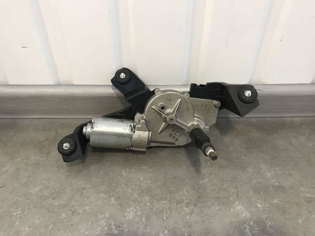 Двигун склоочисника заднього скла 98700C5000 HYUNDAI