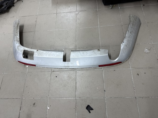 Тюнінг заднього бампера 1K9807521D VAG