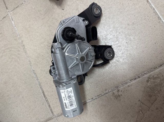 Склоочисник дверей задка 4M0955711A VAG