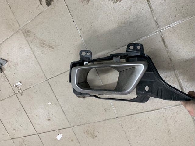 Глушилка 51125A5C8D5 BMW