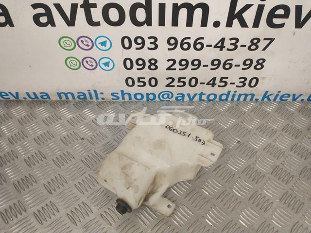 Бачок омивача скла дверей задка 060351507 MITSUBISHI