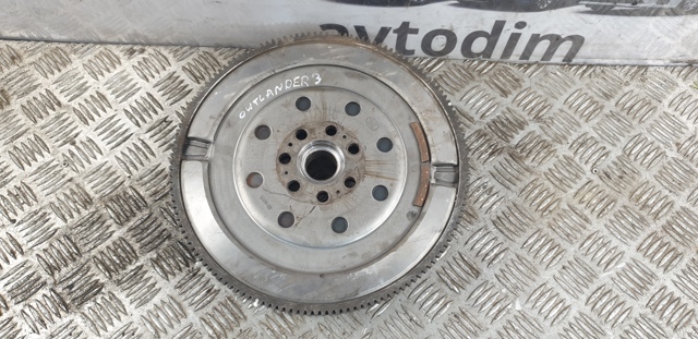 Маховик зчеплення 1120A202 MITSUBISHI