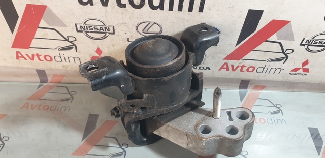 Права опора двигуна 1230526072 TOYOTA