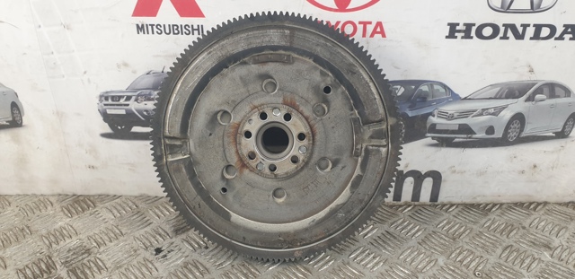 Маховик зчеплення 1231000Q3C NISSAN