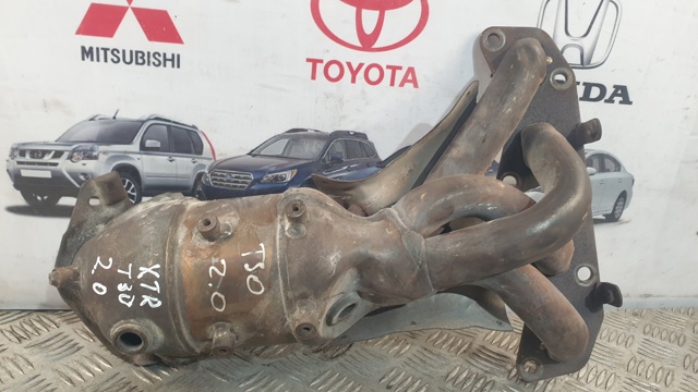 Газопроводи (колектор випускний) 140028H705 NISSAN