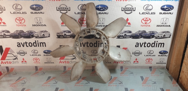 Вентилятор / крильчатка радіатора охолодження 1636167020 TOYOTA