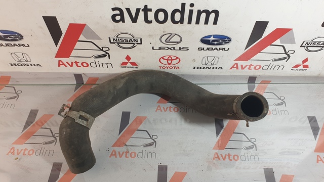 Шланг/патрубок радіатора охолодження, нижній 1657222100 TOYOTA
