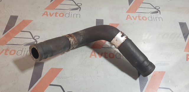 Шланг/патрубок радіатора охолодження, нижній 1657226110 TOYOTA