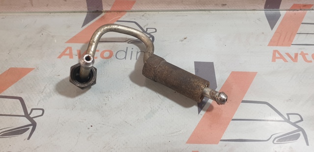 Трубка паливна форсунки 3-го циліндру 16682EB30A NISSAN
