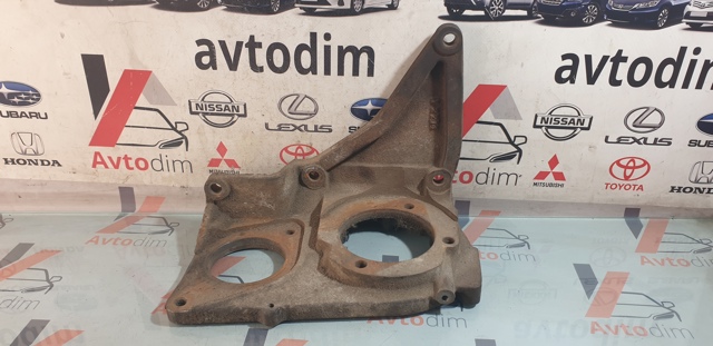Кронштейн паливного насосу ПНВТ 16811EQ400 NISSAN