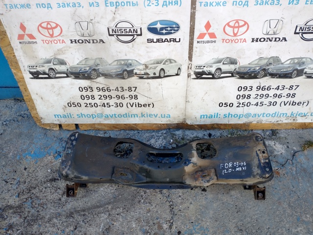 Передня балка 20101SA010 SUBARU