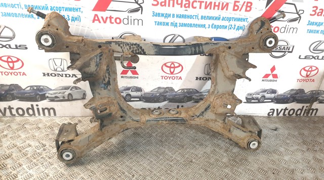 Балка задньої підвіски поперечна 20152AJ001 SUBARU