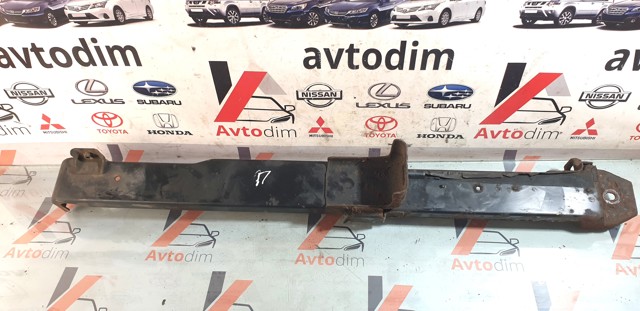 Кронштейн радіатора верхній, правий 21550EB30A NISSAN