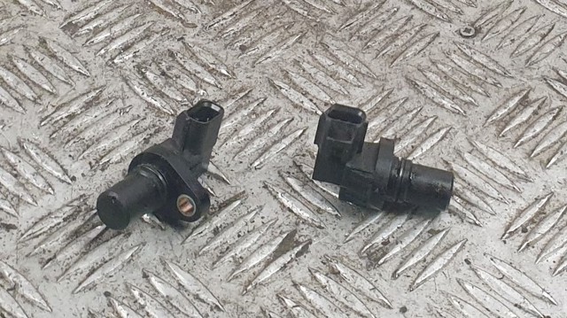 Датчик обуртів распредвалу 22056AA101 SUBARU