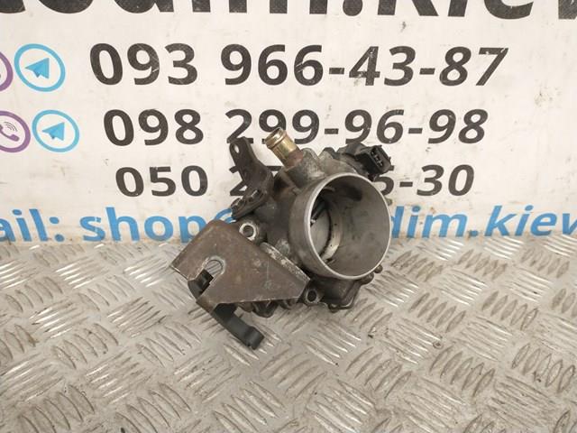 Дросільна заслінка в зборі 222100D130 TOYOTA