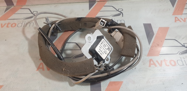 Антена GPS 25975EA100 NISSAN