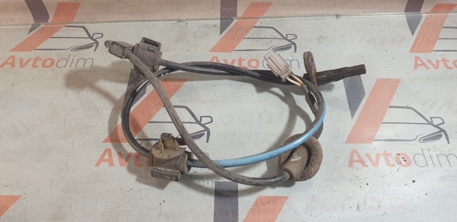 Передній датчик ABS 27540AJ010 SUBARU