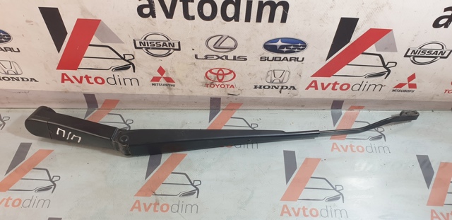 Важіль-поводок двірника лобового скла 28881EB300 NISSAN