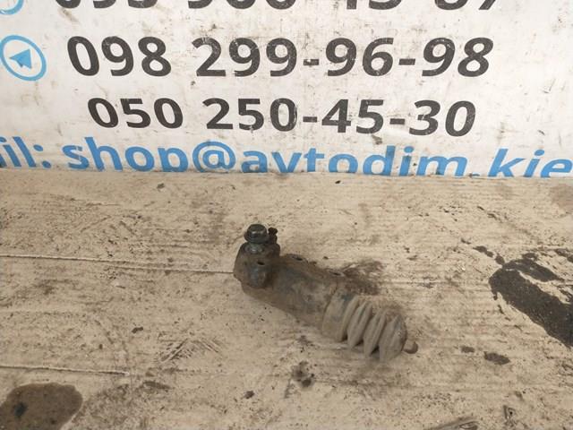 Циліндр зчеплення робочий 30620CD00A NISSAN
