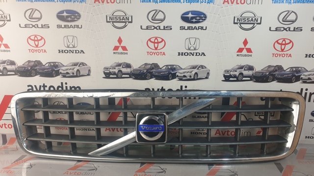 Облицювання радіатора 30678980 VOLVO