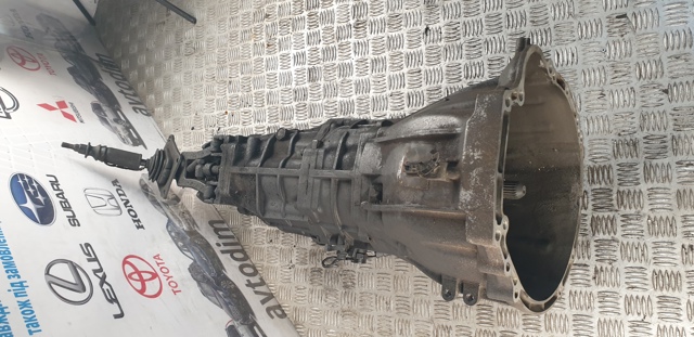 Механічна коробка перемикання передач 3303053220 TOYOTA