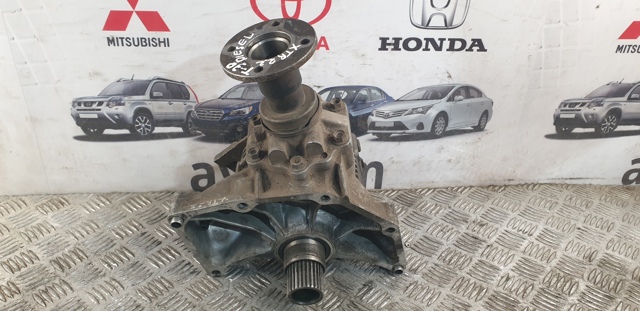 Роздавальна коробка 331008H513 NISSAN