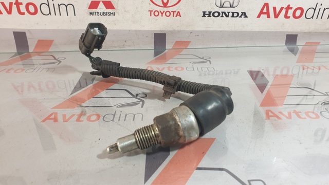 Датчик світла заднього ходу 35600PBW003 HONDA