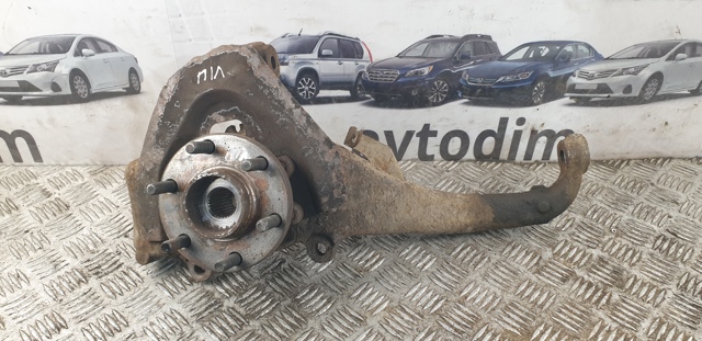 Цапфа поворотного кулака 40015EB000 NISSAN