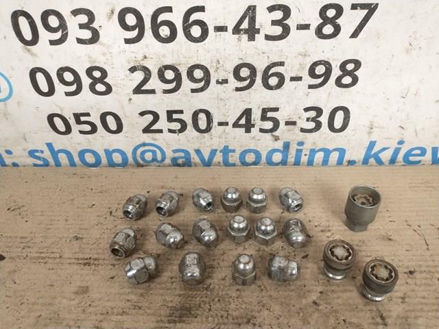 Гайка колісна 40224V5510 NISSAN