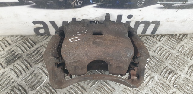 Супорт гальмівний, передній, лівий 41011ET00A NISSAN