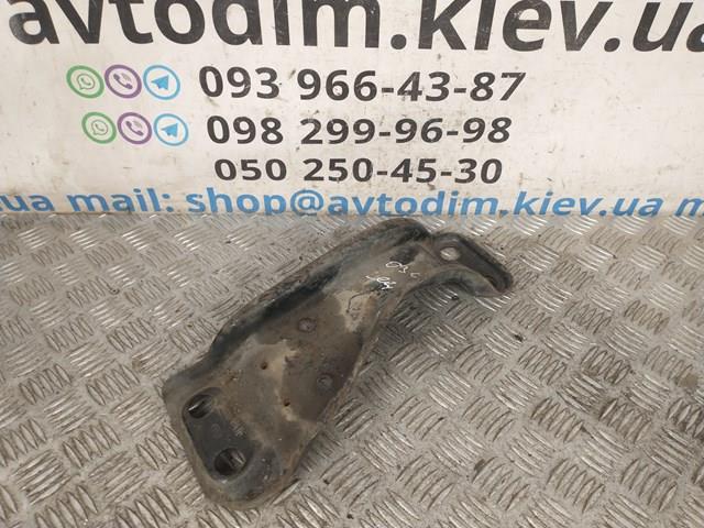 Підрамник двигуна 41011FE050 SUBARU