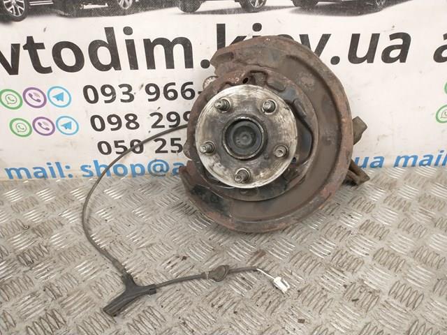 Цапфа поворотна права 4230405130 TOYOTA