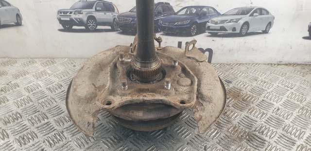 Напіввісь задня 4231160130 TOYOTA
