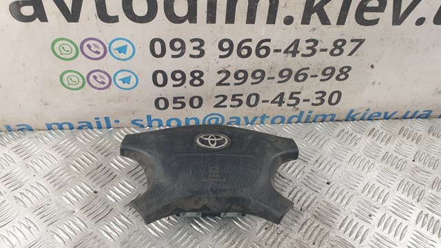 Подушка безпеки водія 4513005070C0 TOYOTA