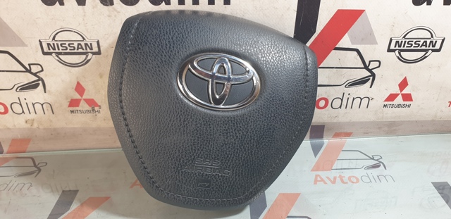 Установка подушки безпеки водія 4513042201C0 TOYOTA
